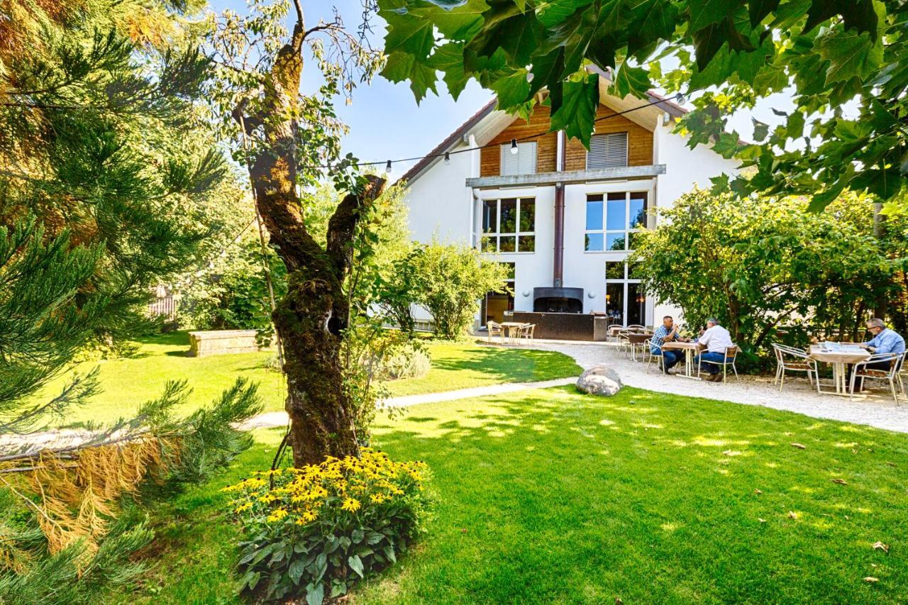 Hotel La Croix Blanche Hauterive  외부 사진